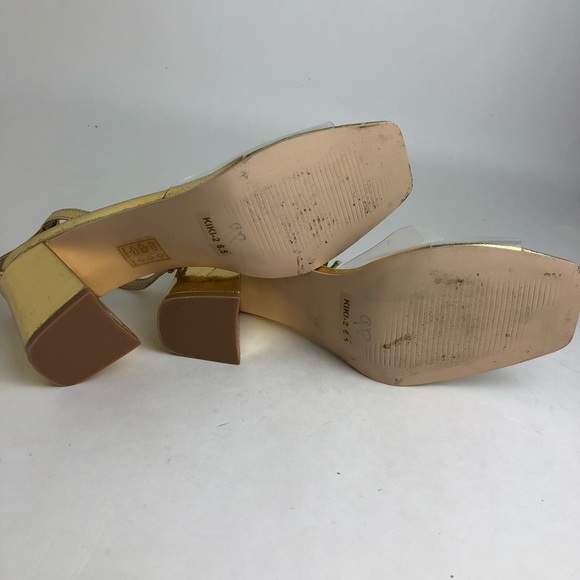Cape Robbin Gold/Clear Block Heels Size 6 1/2” - Picture 8 of 8